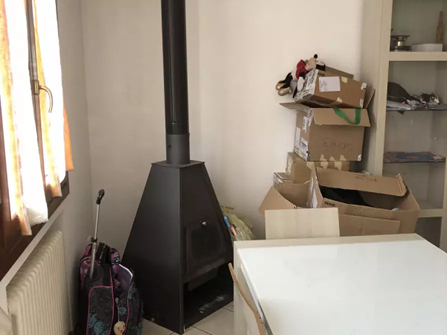 Immagine 7 di Casa trifamiliare in affitto  in via roma a Nanto