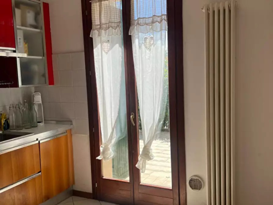 Immagine 9 di Casa trifamiliare in affitto  in via roma a Nanto