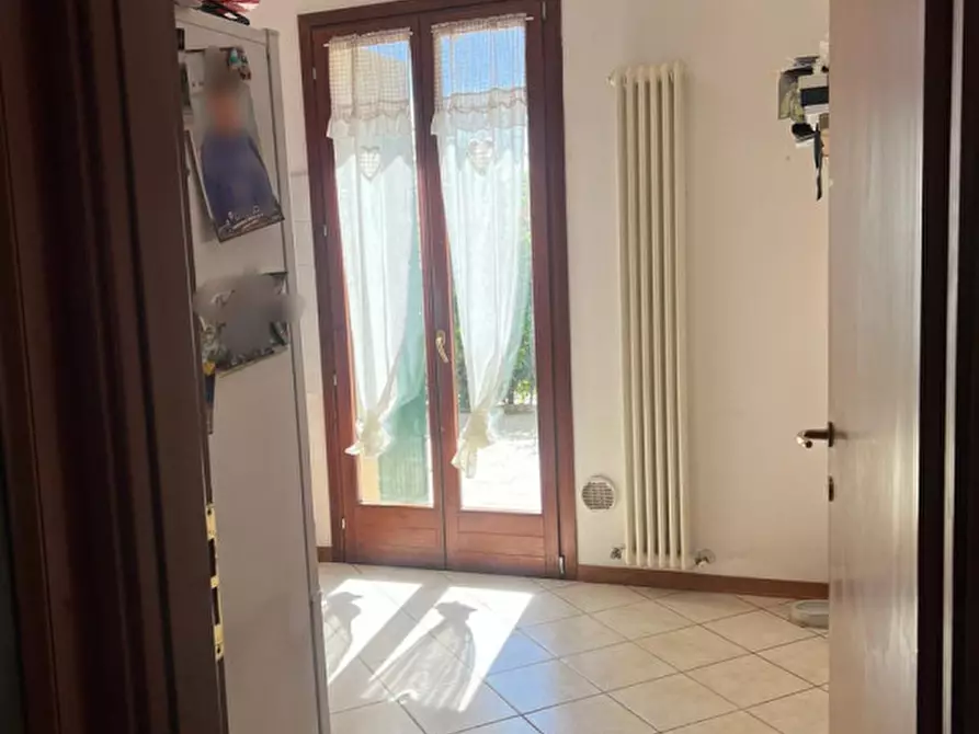Immagine 10 di Casa trifamiliare in affitto  in via roma a Nanto