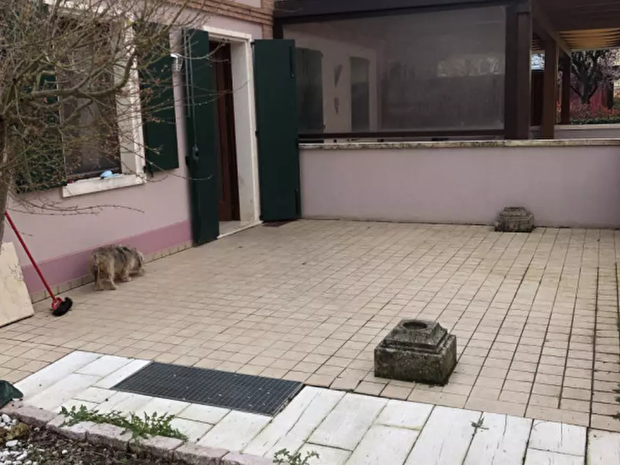 Immagine 24 di Casa trifamiliare in affitto  in via roma a Nanto