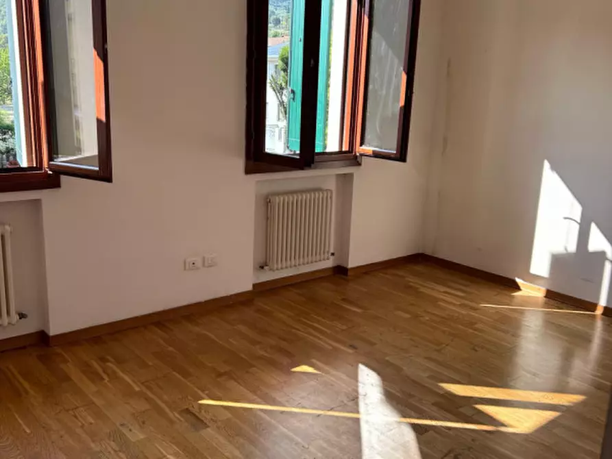 Immagine 26 di Casa trifamiliare in affitto  in via roma a Nanto