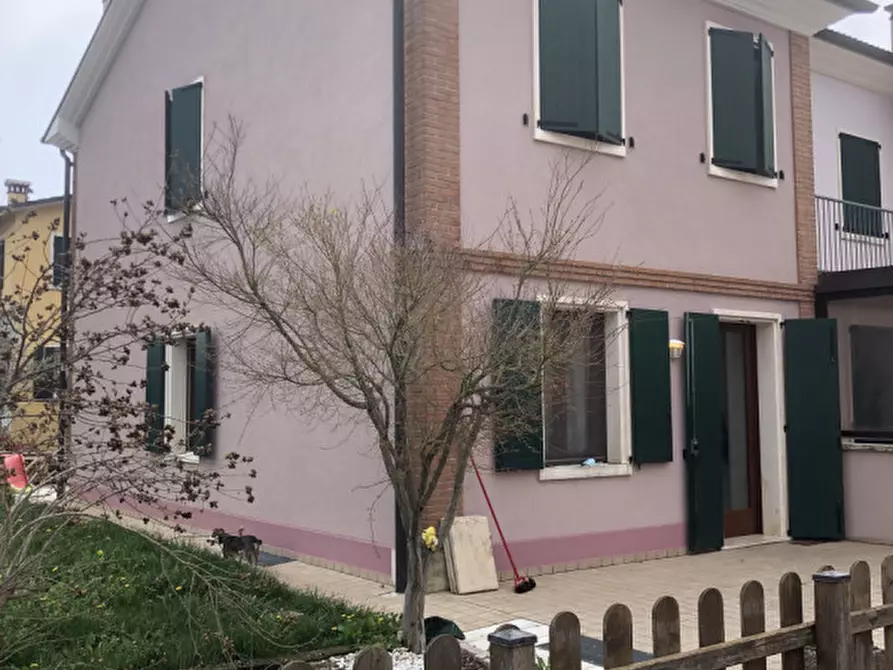 Immagine 34 di Casa trifamiliare in affitto  in via roma a Nanto