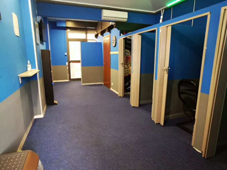 Immagine 5 di Magazzino in vendita  in VIA VIBO VALENTIA a Catanzaro