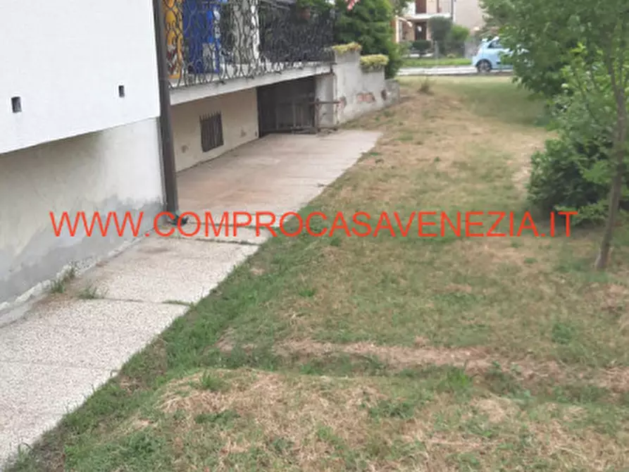 Immagine 4 di Casa indipendente in vendita  in via delle grazie a Casale Sul Sile