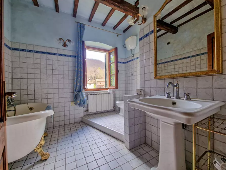 Immagine 17 di Casa indipendente in vendita  in Sompiano a Borgo Pace