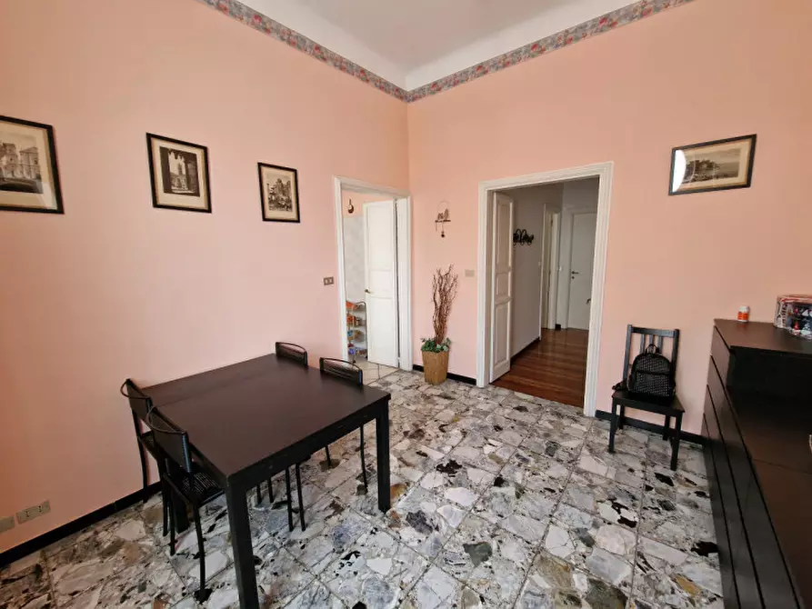 Immagine 3 di Appartamento in affitto  in corso colombo a Rapallo