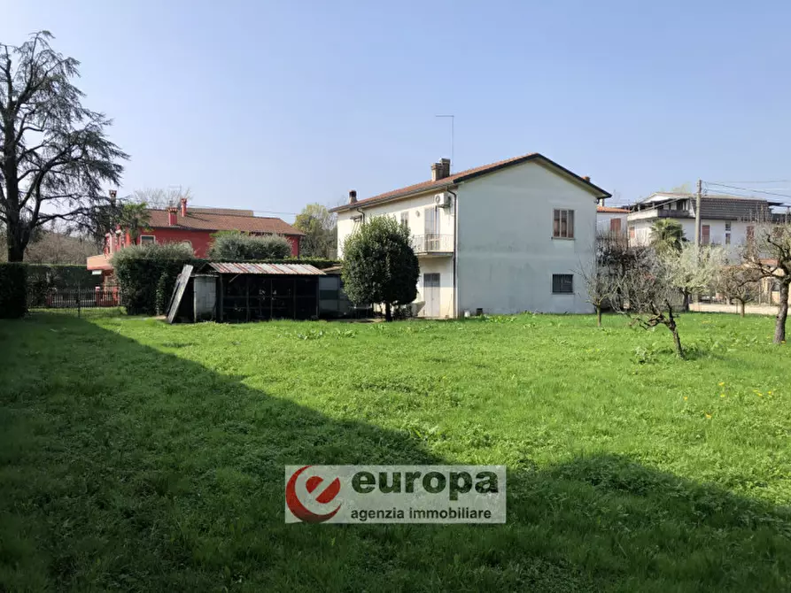 Immagine 1 di Casa indipendente in vendita  in Via Pigafetta 4 a Bolzano Vicentino