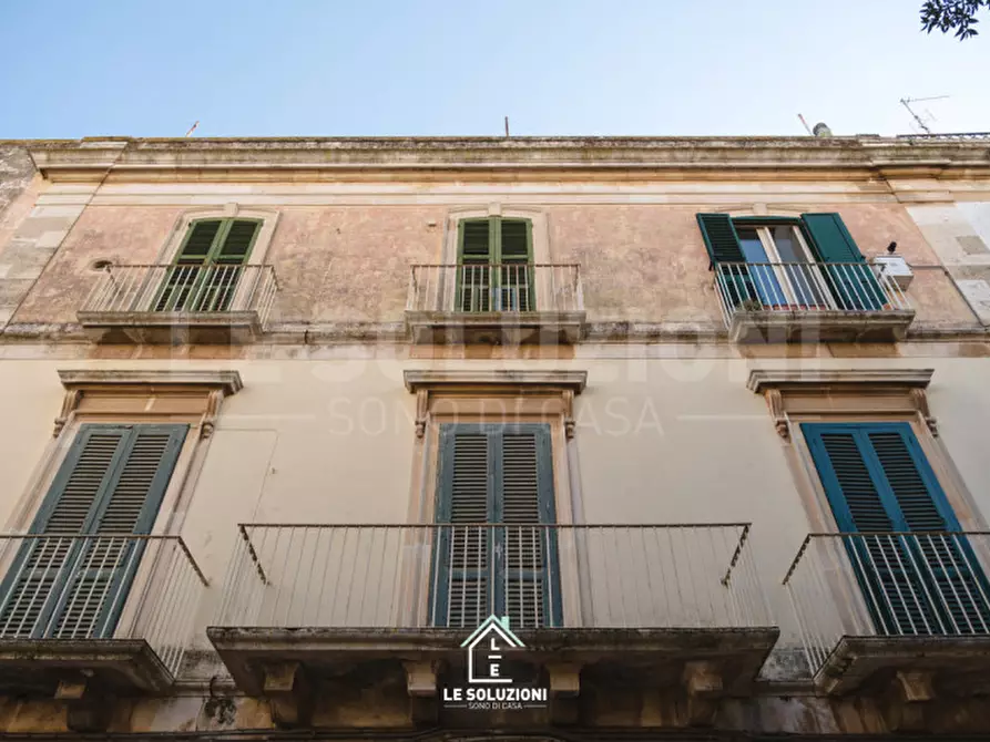 Immagine 1 di Casa indipendente in vendita  in piazza san domenico 20 a Putignano