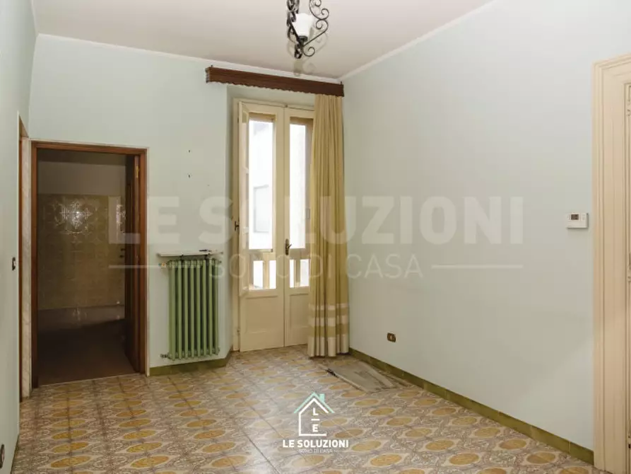 Immagine 13 di Appartamento in vendita  in piazza san domenico 20 a Putignano