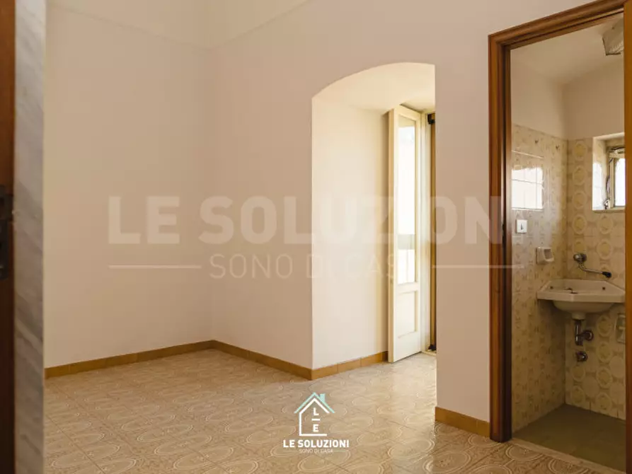 Immagine 18 di Appartamento in vendita  in piazza san domenico 20 a Putignano