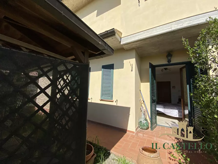Immagine 10 di Appartamento in vendita  in Via tenente colonnello Fioretti a Castiglione Del Lago