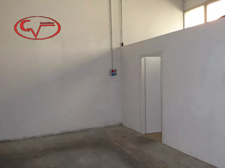 Immagine 20 di Capannone industriale in affitto  in via fabbrini a Figline E Incisa Valdarno