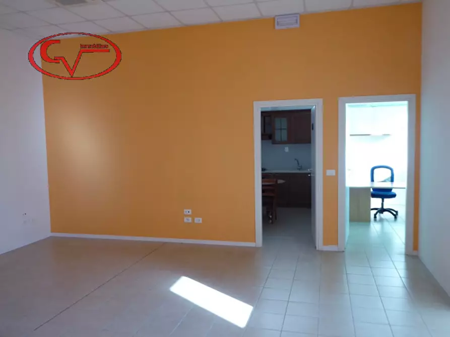 Immagine 2 di Capannone industriale in vendita  in via fabbrini a Figline E Incisa Valdarno