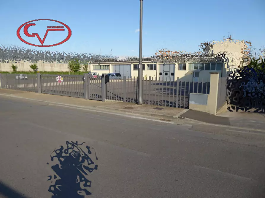 Immagine 26 di Capannone industriale in vendita  in via fabbrini a Figline E Incisa Valdarno