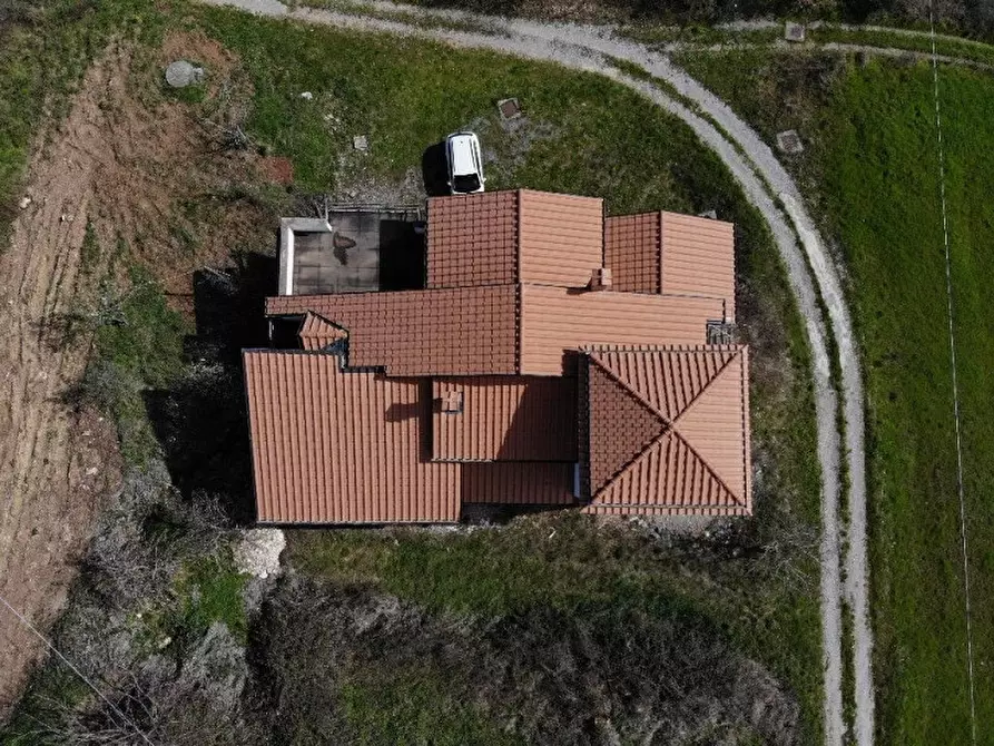 Immagine 7 di Villa in vendita  in Località San Francesco a Tramutola