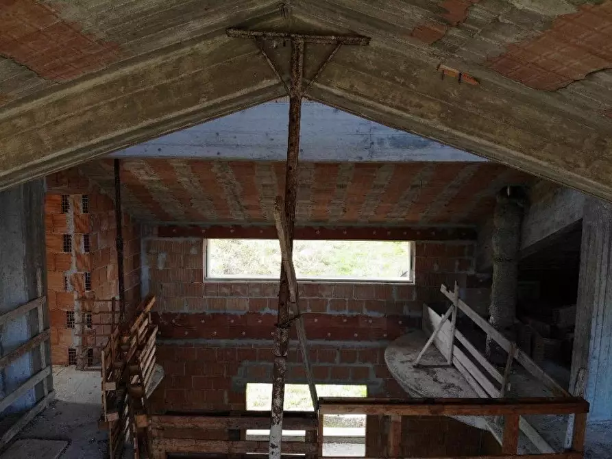 Immagine 12 di Villa in vendita  in Località San Francesco a Tramutola