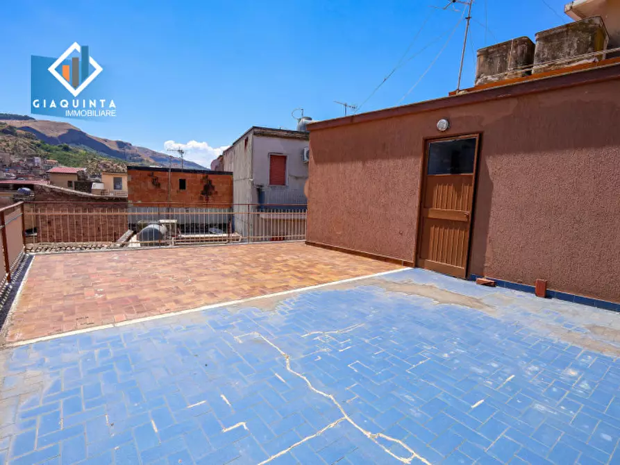 Immagine 14 di Casa indipendente in vendita  in Via Donizetti n 16 a Palagonia