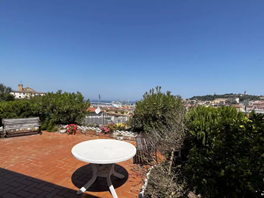 Immagine 2 di Appartamento in vendita  in VIA VENETO a Ancona