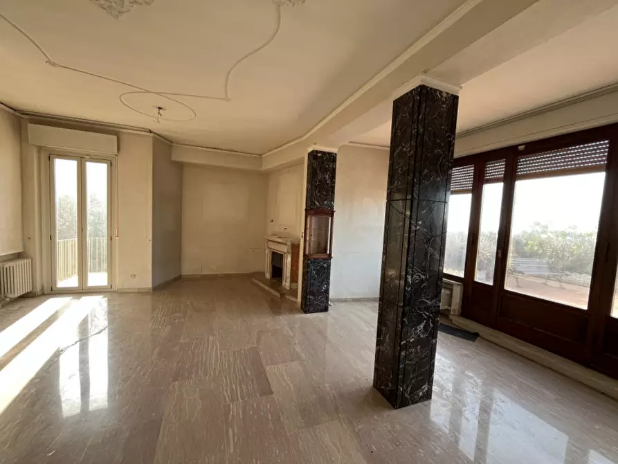 Immagine 8 di Appartamento in vendita  in VIA VENETO a Ancona