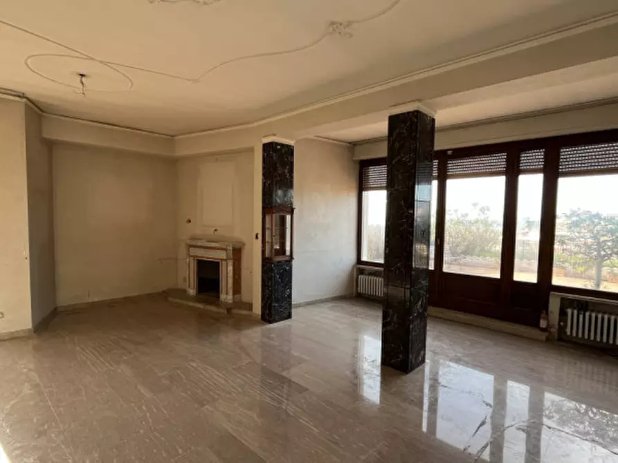 Immagine 11 di Appartamento in vendita  in VIA VENETO a Ancona