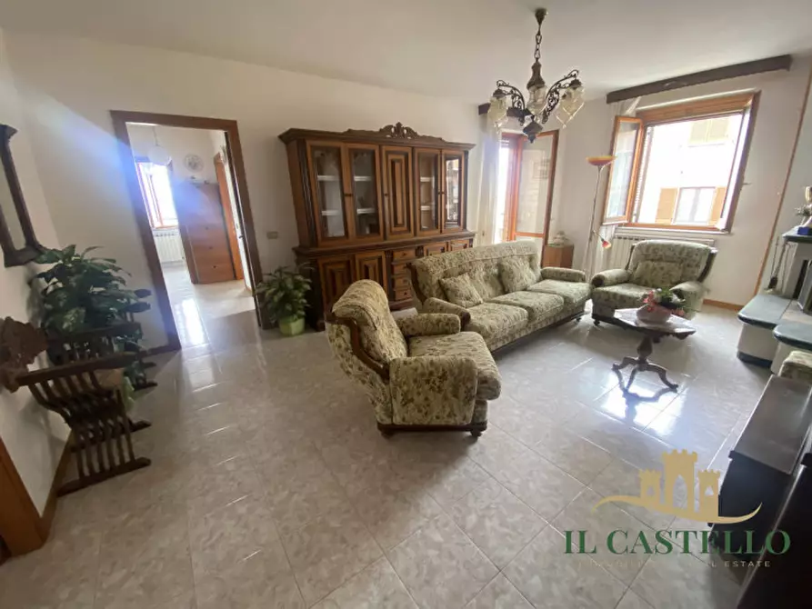 Immagine 4 di Appartamento in vendita  in Viale della Repubblica a Panicale