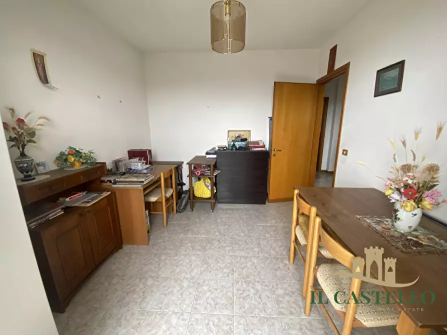 Immagine 17 di Appartamento in vendita  in Viale della Repubblica a Panicale