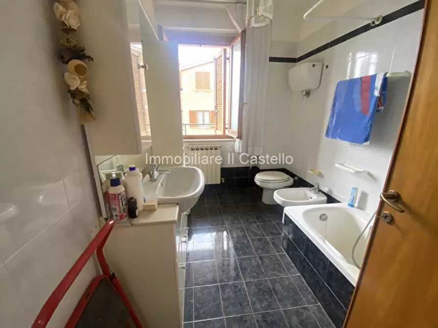 Immagine 21 di Appartamento in vendita  in Via del Casone a Panicale