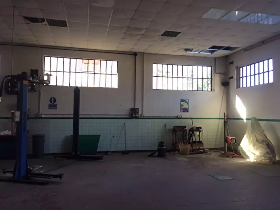 Immagine 16 di Capannone industriale in vendita  in Via Cavallotti a Sassuolo
