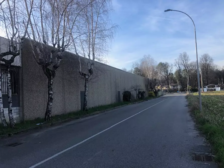 Immagine 4 di Capannone industriale in vendita  in VIA DELLE VIOLE a Cogliate