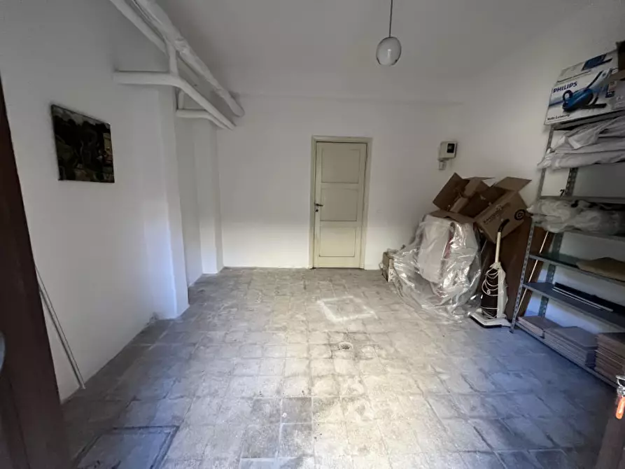 Immagine 36 di Appartamento in vendita  in Via S. Jacini a Roma