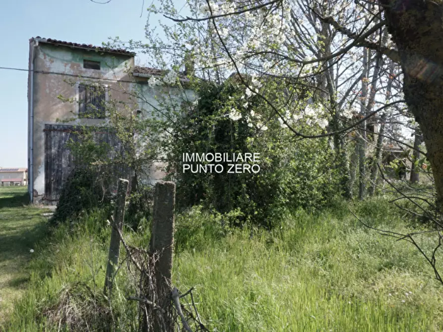 Immagine 26 di Rustico / casale in vendita  in via Partigiani d'italia a Sorbolo Mezzani