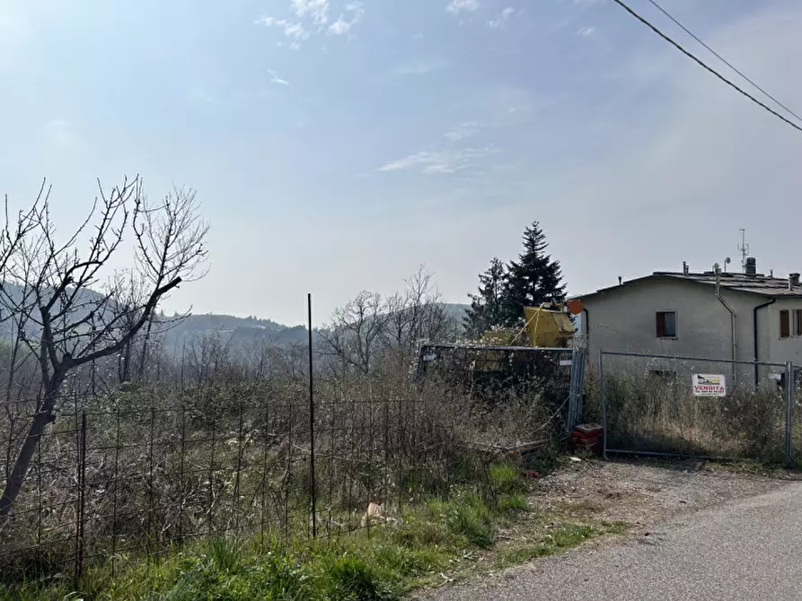 Immagine 1 di Terreno in vendita  in VIA ALBRIGI a Cerro Veronese