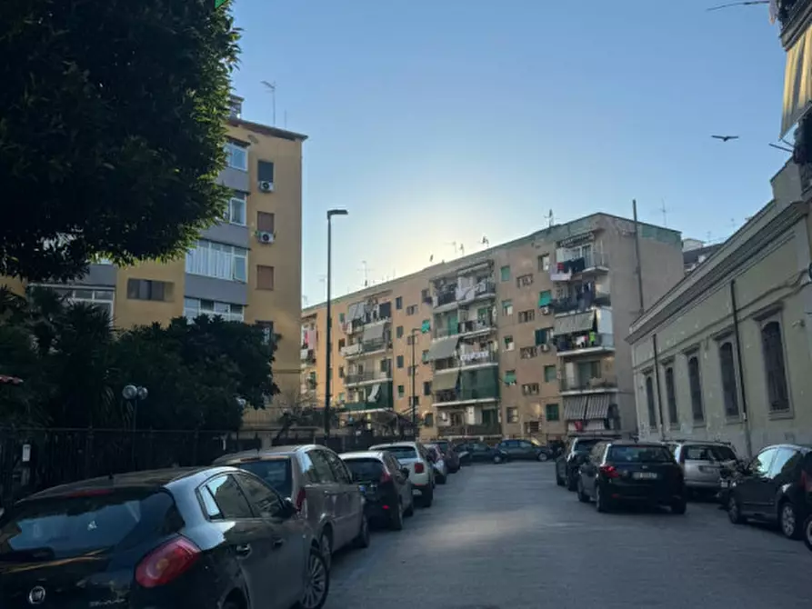 Immagine 4 di Ufficio in affitto  in Via Luigi la Vista, 2 a Napoli