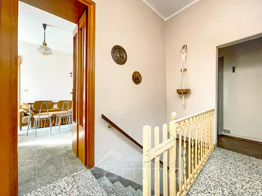 Immagine 10 di Casa indipendente in vendita  in Fraz. Centro a Caprile