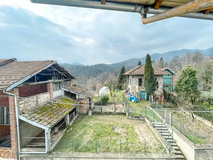 Immagine 17 di Casa indipendente in vendita  in Fraz. Centro a Caprile