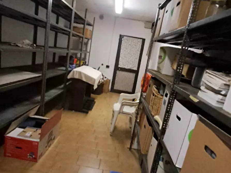 Immagine 9 di Magazzino in vendita  in Via Allea Comunale a Turbigo