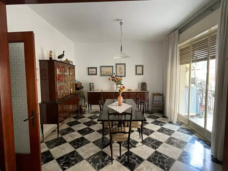 Immagine 1 di Appartamento in vendita  in Corso Umberto I a Modica