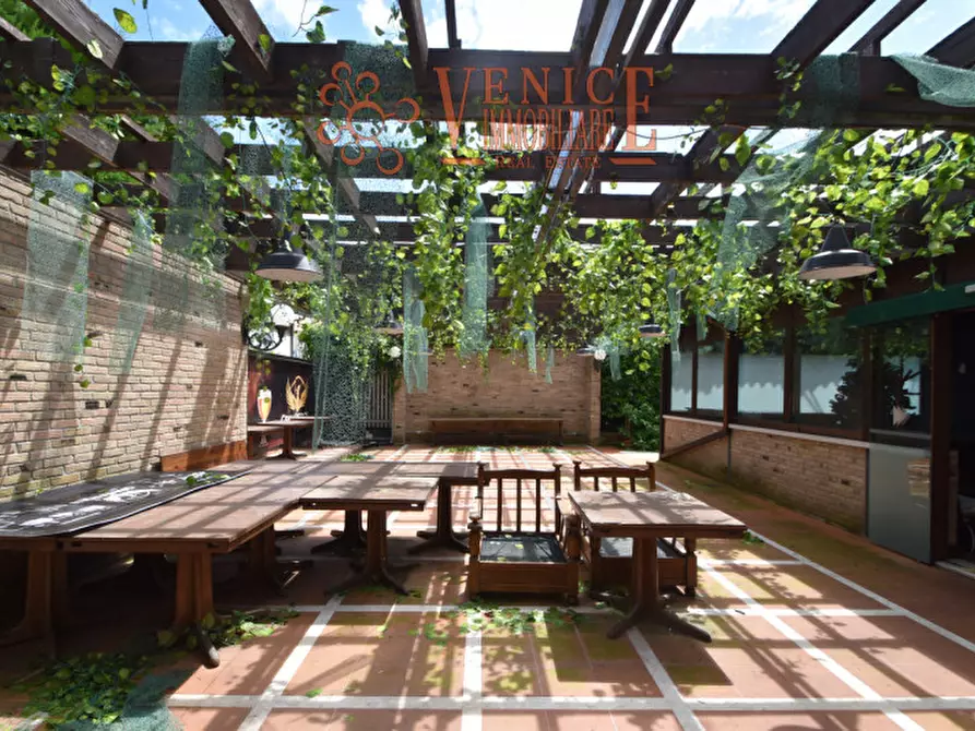 Immagine 20 di Attività commerciale in vendita  a Mirano