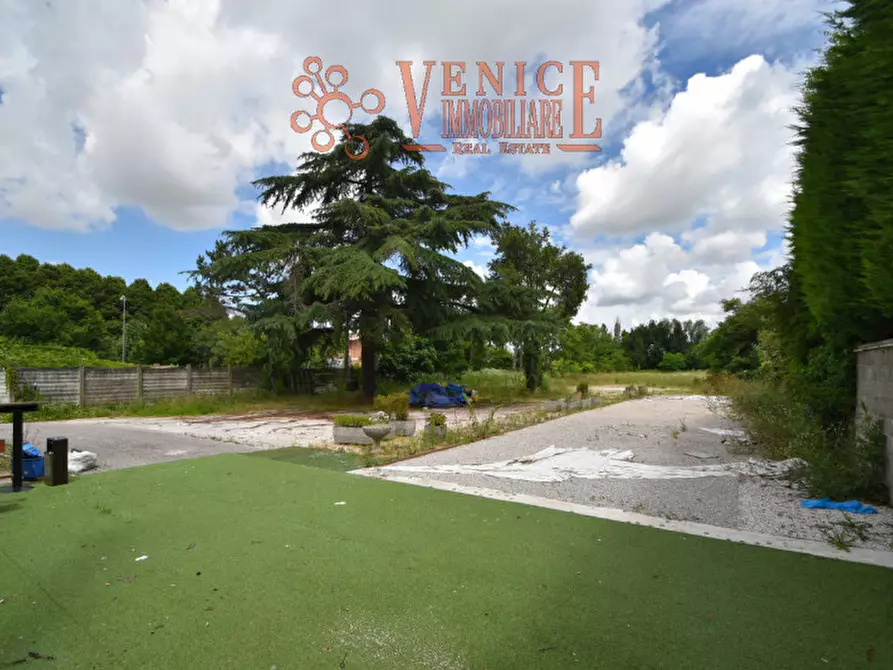 Immagine 21 di Attività commerciale in vendita  a Mirano