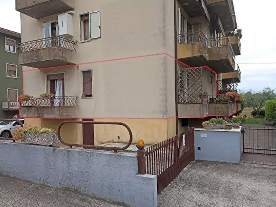 Immagine 1 di Appartamento in vendita  in VIA CA' BALBI 30 a Quinto Vicentino