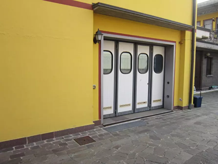 Immagine 20 di Magazzino in vendita  in Via San Giovanni a Rovato