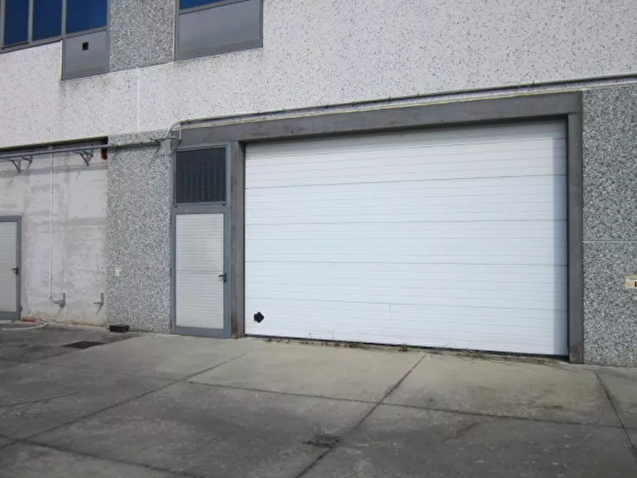 Immagine 4 di Capannone industriale in vendita  in Via Donatori di Sangue 8 a San Paolo