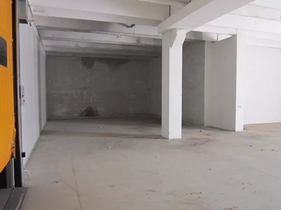 Immagine 7 di Capannone industriale in vendita  in Via Donatori di Sangue 8 a San Paolo