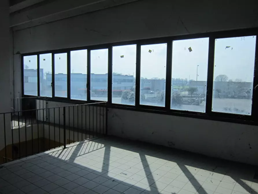 Immagine 12 di Capannone industriale in vendita  in Via Donatori di Sangue 8 a San Paolo