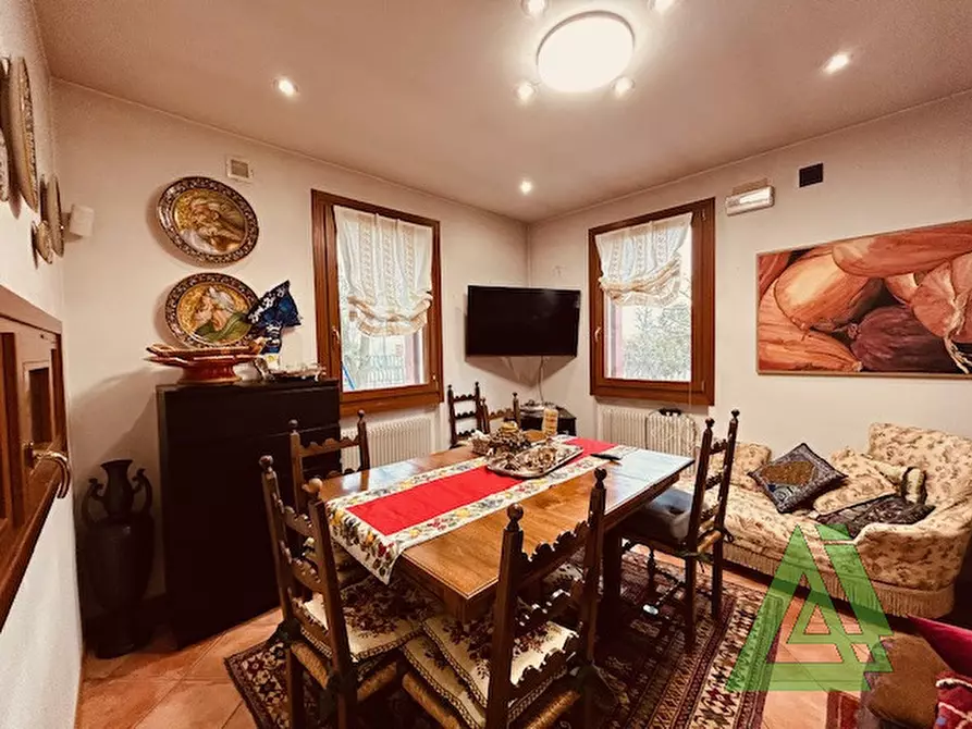 Immagine 5 di Casa indipendente in vendita  a Castelfranco Veneto