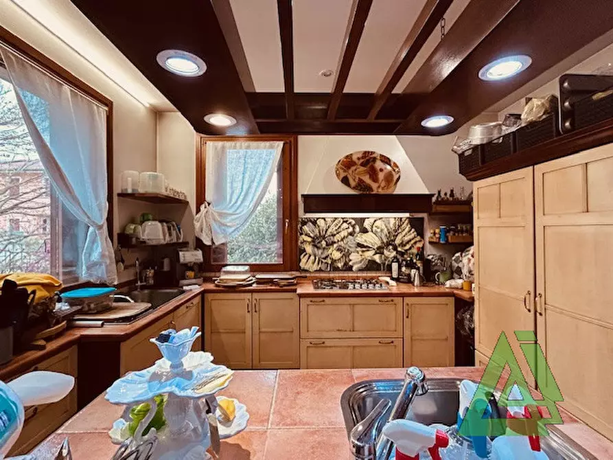 Immagine 7 di Casa indipendente in vendita  a Castelfranco Veneto