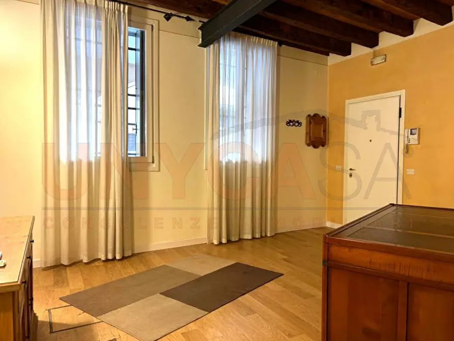 Immagine 1 di Ufficio in affitto  a Padova