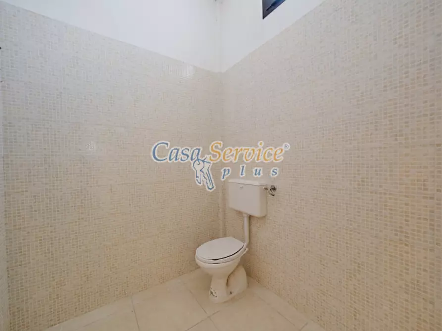 Immagine 7 di Negozio in affitto  in Via Duca delle Puglie a Matino