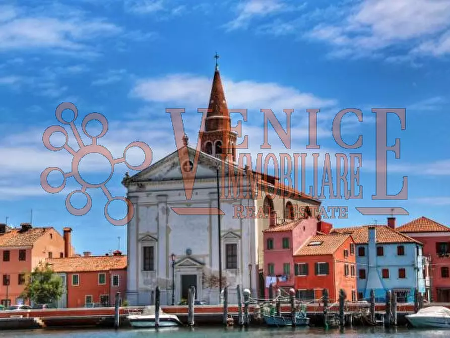 Immagine 2 di Villetta a schiera in vendita  a Venezia