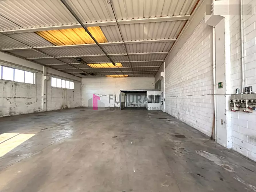 Immagine 12 di Capannone industriale in affitto  in via Watt a Piazzola Sul Brenta
